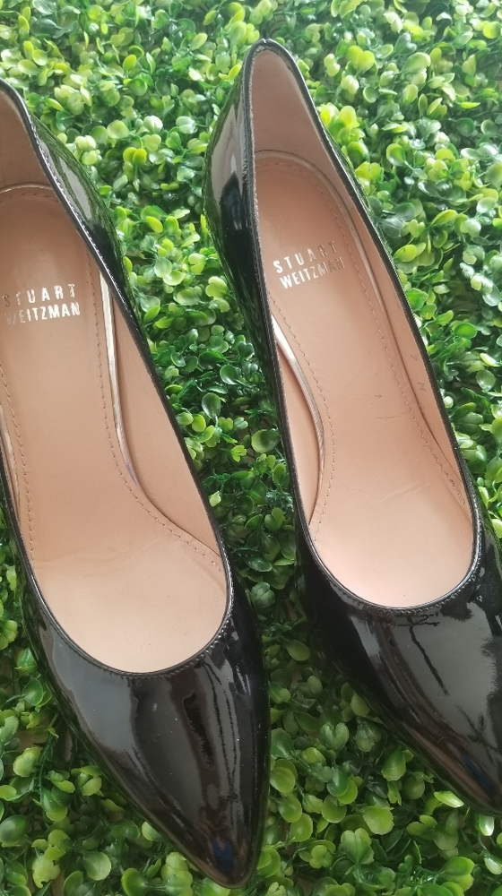 Stuart Weitzman pumps